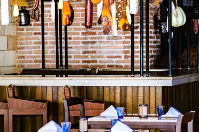 https://www.palmarbeachresortandspa.com/galleries/Restaurants/Davino 4.webp